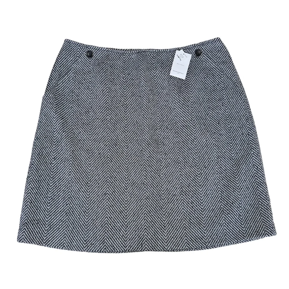 NWT Banana Republic Navy Blue Herringbone Wool Blend A-line Skirt Size 16 Tall - Picture 1 of 9